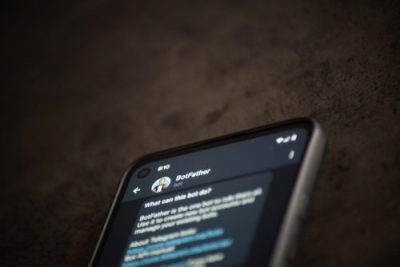 Cómo poner Telegram en modo oscuro en el móvil